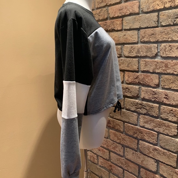 Shein cropped long sleeve sweatshirt - Picture 2 of 3